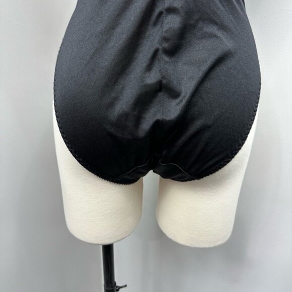 36C VS Black Lace Lingerie Bodysuit - Picture 13 of 13